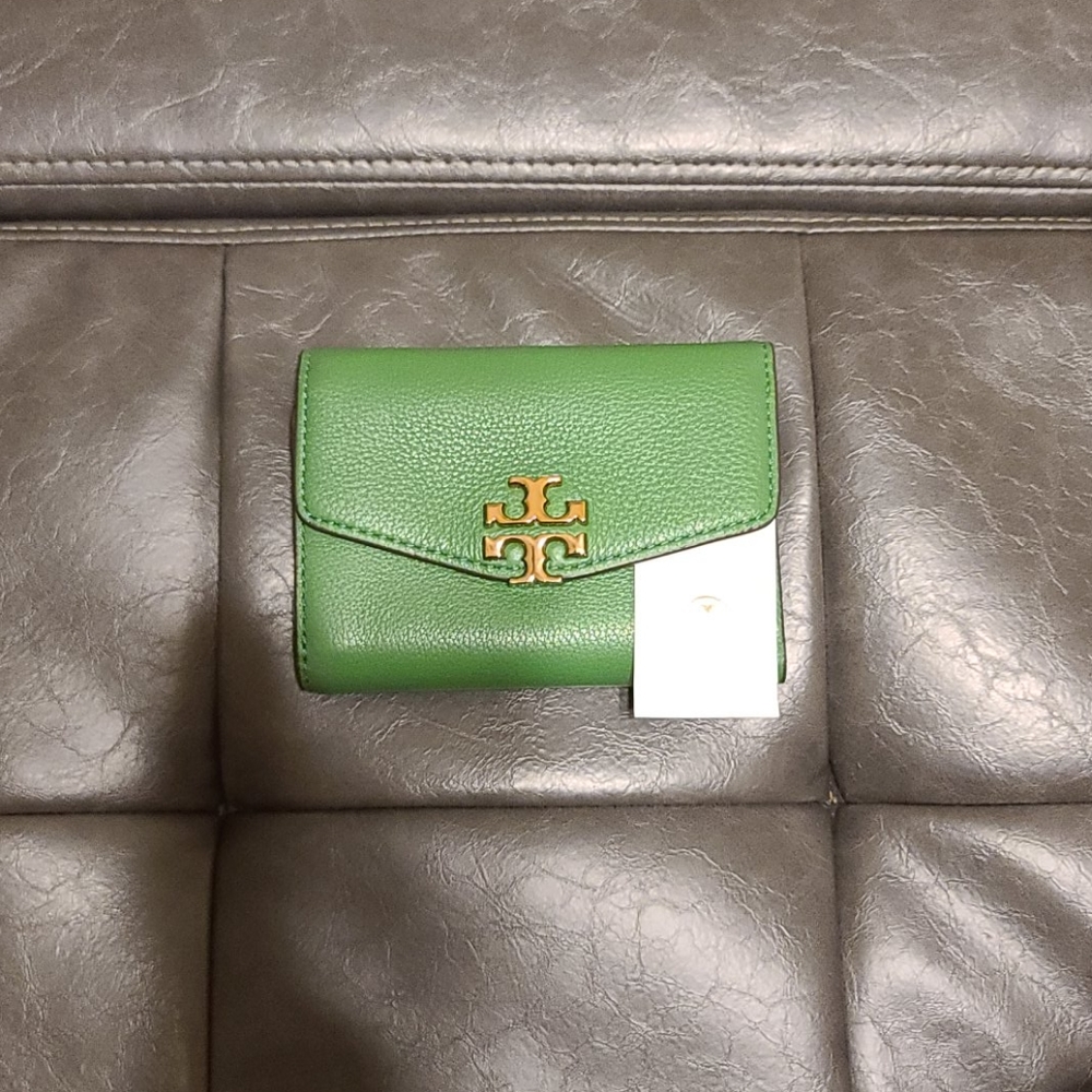 Kira Mixed Wallet ( One Hour Special)